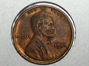 1923 Lincoln Cent in almost uncirculated - Picture 1 of 2