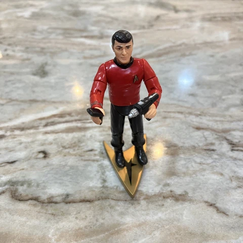 Star Trek Lieutenant Montgomery Scott 1993 Playmates 5 Inch Action Figure Toy Cover