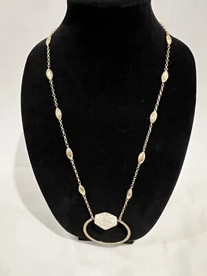 Chico’s Gigi Becklace cambio de tono dorado con cuentas satélite y piedra blanca 27”+8” Foto 1 de 2