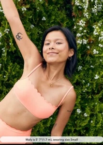 Top de bikini festoneado de alto coral American Eagle Aerie para mujer, pequeño, nuevo con etiquetas - Imagen 1 de 5