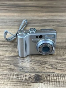 Nikon Coolpix 4200 4MP 3x Zoom Digital Camera ⚠️untested ⚠️ - Picture 1 of 10