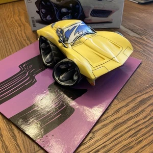 Speed Freaks “Flash” Rare Yellow 1963 Split Window Corvette & Box , Skid Plate - Picture 1 of 8