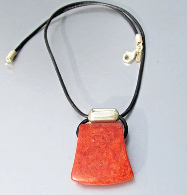 Collar con cordón colgante de coral esterlina firmado Silpada retirado CARDINAL REGLE N0965 Foto 1 de 4