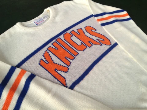 NWT CLIFF ENGLE NEW YORK KNICKS NBA BRAND SWEATER  SIZE MEDIUM SLIM Cover