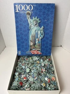 Statue of Liberty Shaped Puzzle FX Schmid 1000 Piece Twin Towers 1 Day Ship!๐ - Picture 1 of 4