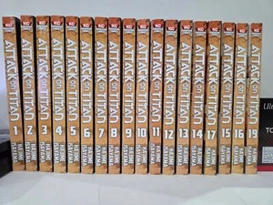 Attack on Titan manga volumi 1-17, 19 LEGGI - Foto 1 di 6