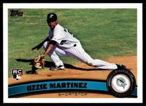 2011 Topps Ozzie Martinez RC #326 Florida Marlins - Picture 1 of 2