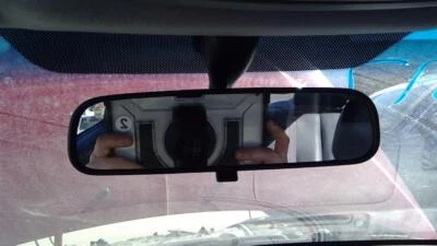 Used Front Center Interior Rear View Mirror fits: 2003 Hyundai Elantra Front Cen - Image 1 of 4