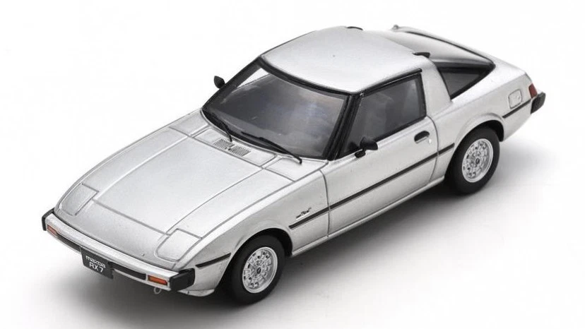 MAZDA SAVANNA RX-7 1978-85 SILVER RESIN 1:43 - Immagine 1 di 1