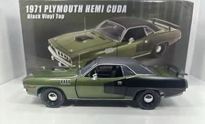 ACME 1/18 Scale 1971 PLYMOUTH “HemI” CUDA “Black Vinyl Top” RARE  - Picture 1 of 12
