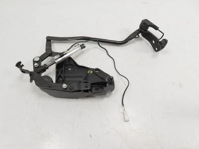 16 Nissan 370Z Convertible #1305 Cylinder & Hinge Tonneau Cover Lift Convertible - Image 1 of 4