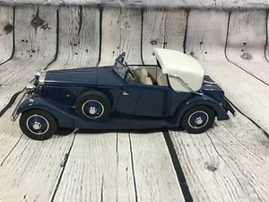 Danbury Mint 1:24 scale Diecast Model" 1934 Hispano Suiza J12" - Picture 1 of 7