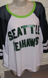 Seattle Seahawks Medium 8 / 10 G-III 4Her by Carl Banks White Fair Catch T Shirt - Picture 1 of 7