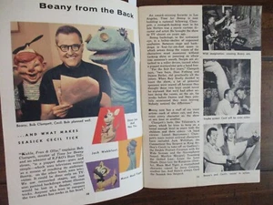 8/1954 TV Guide(BEANY AND CECIL/PEGGY McCAY/BOB CLAMPETT/ALAN KEYS/CHEF CARDINI) - Picture 1 of 12