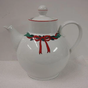 DANSK porcellana JUL TIDINGS 8 tazze teiera caffettiera MIGLIORE! - Foto 1 di 2