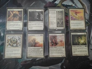 Magic the Gathering MTG The List / 8 White Cards - Picture 1 of 2