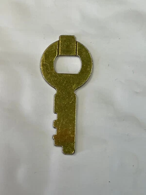 Vintage Presto #599 Luggage Key, Steamer Trunk, Suitcase, Briefcase...NEW! - Image 1 of 2