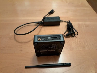 Intel i510210U NUC  16 GB 500 GB SSD  Windows 11 - Image 1 of 4