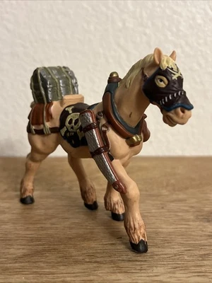 "Figura de caballo pirata Papo de 4"" con cofre del tesoro en la parte posterior juguete de PVC retirado 2005" Foto 1 de 4