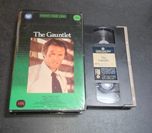 The Gauntlet (VHS, 1981) Clint Eastwood Rare Action Warner Big Box Clamshell - Picture 1 of 4