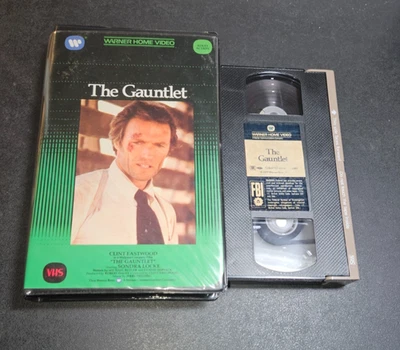 The Gauntlet (VHS, 1981) Clint Eastwood Rare Action Warner Big Box Clamshell - Image 1 of 4