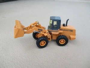 Ertl Case 621B Loader 1/50 Scale Highly Detailed Near Mint Condition - Picture 1 of 5