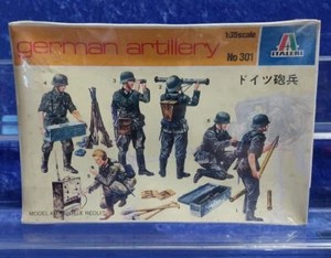 Italeri 301 Model Kit Factory Sealed 1/35 German Artillery Soldiers - Picture 1 of 5