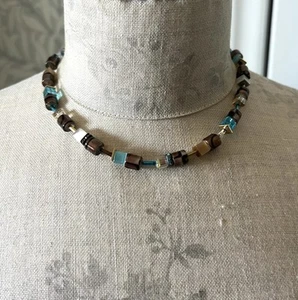 COEUR DE LION - Gold Brown Aqua Blue Turquoise ‘Geo-Cube’ Necklace - IMMACULATE - Picture 1 of 9