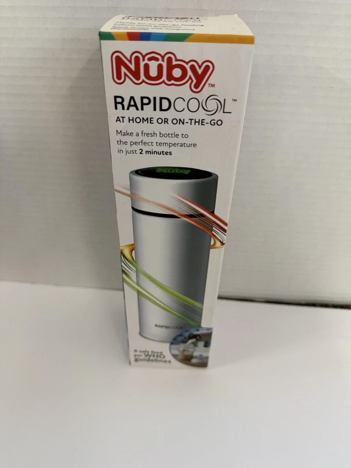 Enfriador de fórmula para biberón Nuby RapidCool viaje a casa sobre la marcha 2 minutos de preparación Foto 1 de 3