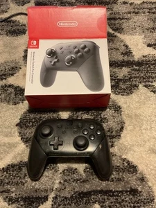 Official Nintendo Switch HAC-013 Pro Controller Black #U5642 (VH) Tested - Afbeelding 1 van 2