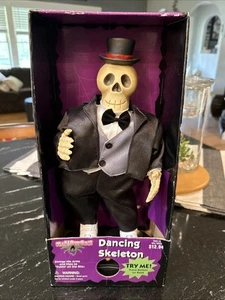 Vintage Halloween Dancing Skeleton “Puttin” On The Ritz”- W/ Box Works Great - Picture 1 of 8
