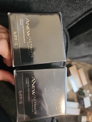 Crema de noche ANEW Ultimate Supreme Advanced Performance - 1,7 oz. Caducidad Desconocida Foto 1 de 4