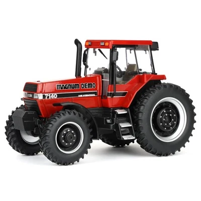 Magnum Demo ~ 1/32 Case IH Magnum 7140 Tractor, Limited Ed Britains 43416-Demo - Image 1 of 4