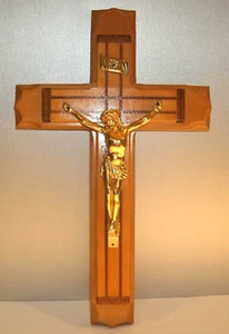 Vtg Crucifix Last Rites Sick Call Maple & Walnut Wood Inlay Brass Jesus 13" x 8" - Picture 1 of 5
