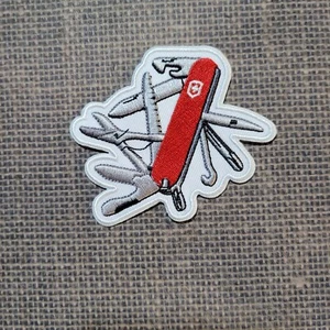Victorinox Schweizer Armee Multi-Tool Taschenmesser bestickt Bügelbild Patch 3,5"x 3" - Bild 1 von 1
