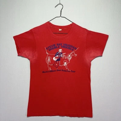 复古 80 年代 Stevie Ray Vaughan / 双麻烦带衬衫 - 旅游 T 恤 - 小号/中号 — 第 1/4 张图片