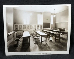 Burkhardt Company Detroit MI Chairs - Georgetown Washington DC 8x10 Photograph - Picture 1 of 1