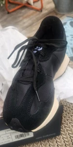 New Balance Neu im Karton Kids 5 1/2 schwarz Low Rise 327 Sneaker Damen Gr.38 - Bild 1 von 5
