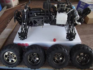 Hpi Savage Xl 4X4 Rc Monster Truck 1/8 Scale Nitro Powered Off-Road High - Picture 1 of 9