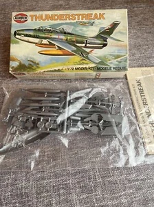 THUNDERSTREAK Series 3 F-84F Rare VTG 1979 Airfix Model Aircraft Kit 1/72 UNUSED - Picture 1 of 12