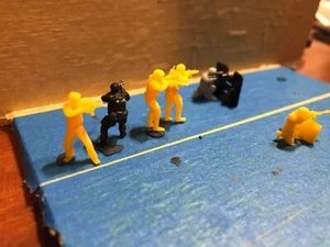 Juego de figuras Ho escala 1/87 "Sherrif Department TAC Team" (SIN PINTAR) - Imagen 1 de 9