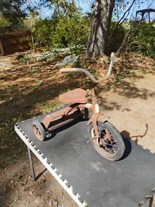 Vintage ¹⁹⁶⁰s Roadmaster Tricycle - Picture 1 of 5