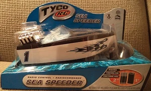 TYCO R/C SEA SPEEDERS 27MHZ RADIO CONTROL BOAT B5125 *NEW* - Picture 1 of 2