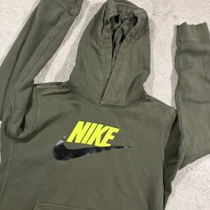Nike Sportswear Club Fleece Hoodie Boys XL Green Yellow Spellout Swoosh Outdoors - Picture 1 of 10