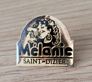 Pin's - Mélanie - Saint Dizier - Haute-Marne ..... (Ref. 838) - Imagen 1 de 1