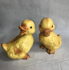 Coppia statuine Lefton Baby Duckling Giappone ceramica gialla anni '60 vintage - Foto 1 di 10