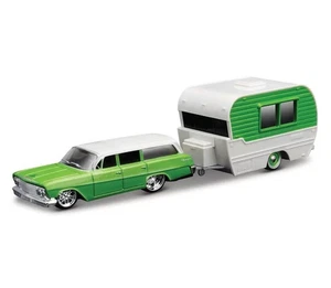 Maisto 1962 Chevrolet Biscayne Wagon / Classic Craft - Picture 1 of 5