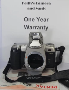 1 Jahr Garantie Pentax ZX-7 Kamera Body 35mm Film Autofokus getestet + Akku + Handbuch - Bild 1 von 22
