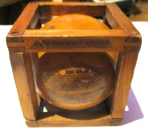 Antica sfera con incisione cubo modello geometrico XIX secolo - Foto 1 di 5