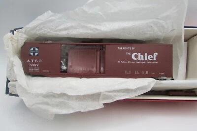 HO Scale Branchline 1119 Trains 50' Double Door BoxCar Kit Santa Fe Lot#3879 - Image 1 of 2